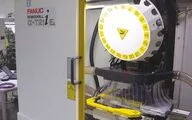 The strip curtain surrounding the tool provides optimum detection results at the lowest possible energy consumption.
